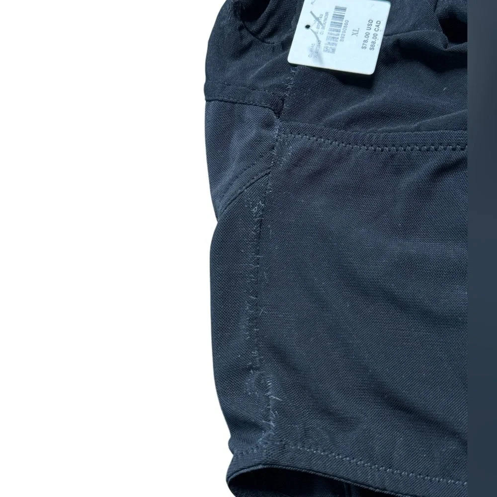 NWT By Anthropologie Long-Sleeve
Mesh Crop Top, Size XL - Picture 14 of 14